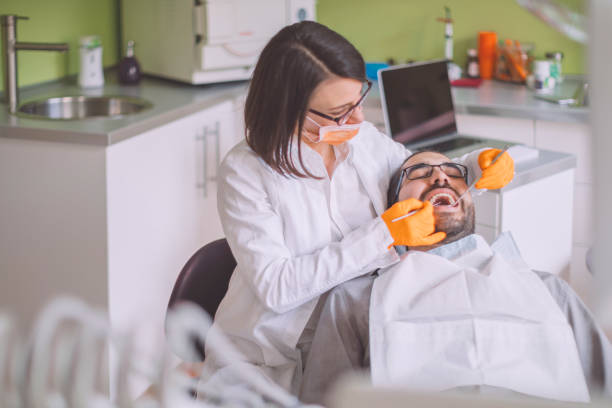 Best Emergency Dental Extractions in Desert Palms, CA